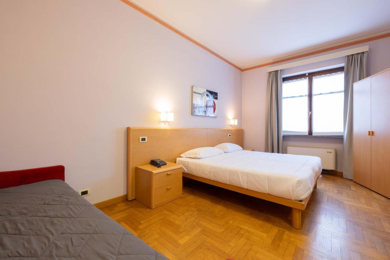 Hotel La Ferte อัสตี ภายนอก รูปภาพ