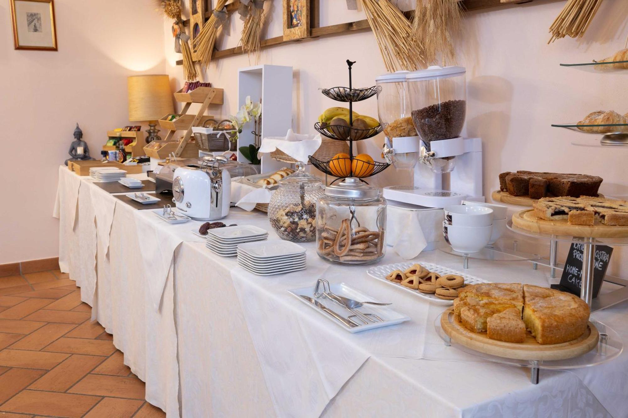 Hotel La Ferte อัสตี ภายนอก รูปภาพ
