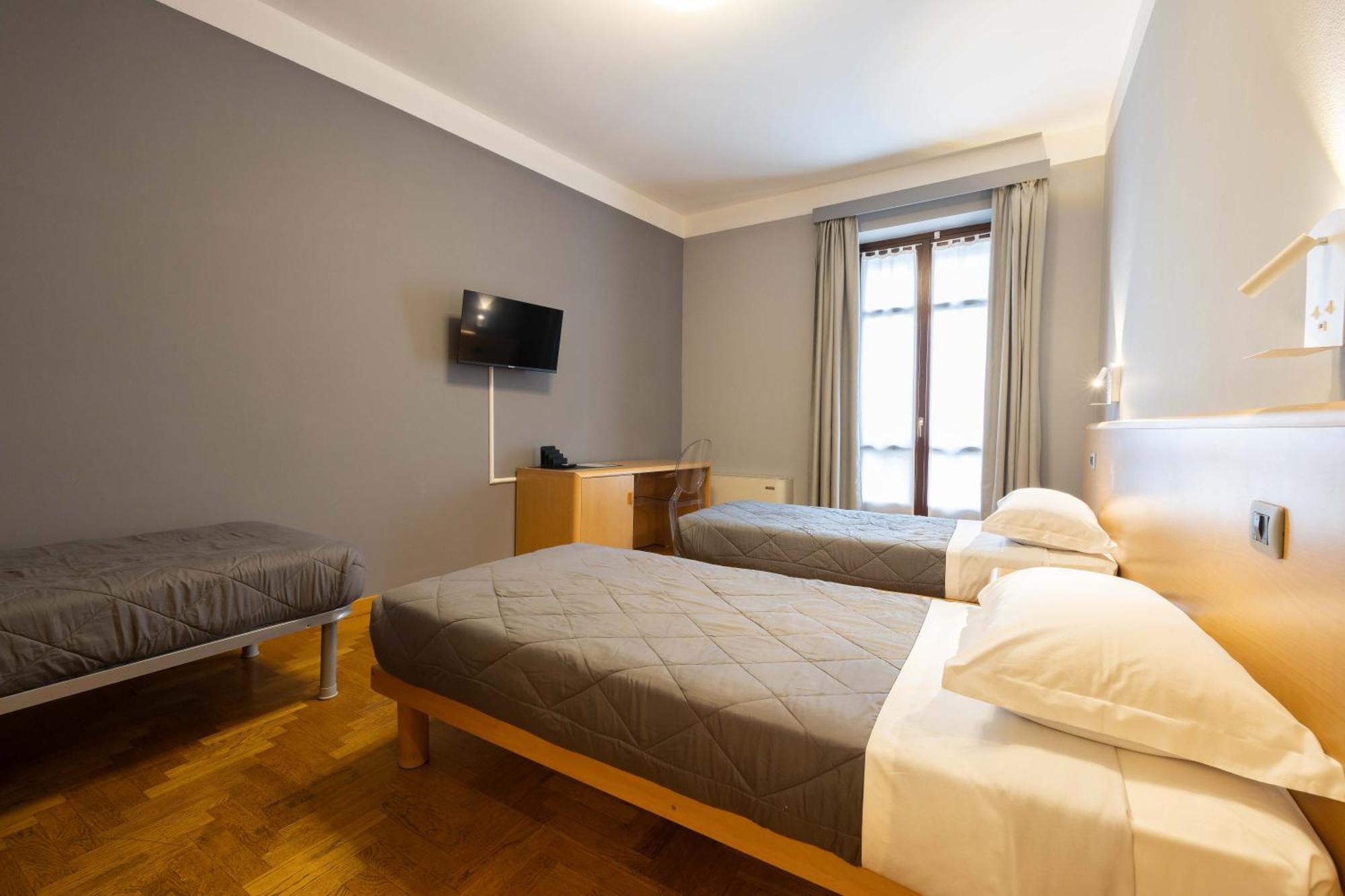Hotel La Ferte อัสตี ภายนอก รูปภาพ