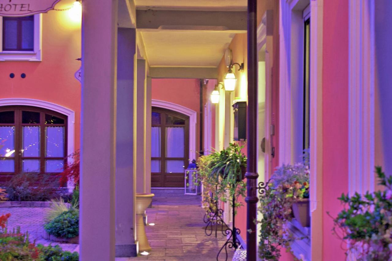 Hotel La Ferte อัสตี ภายนอก รูปภาพ